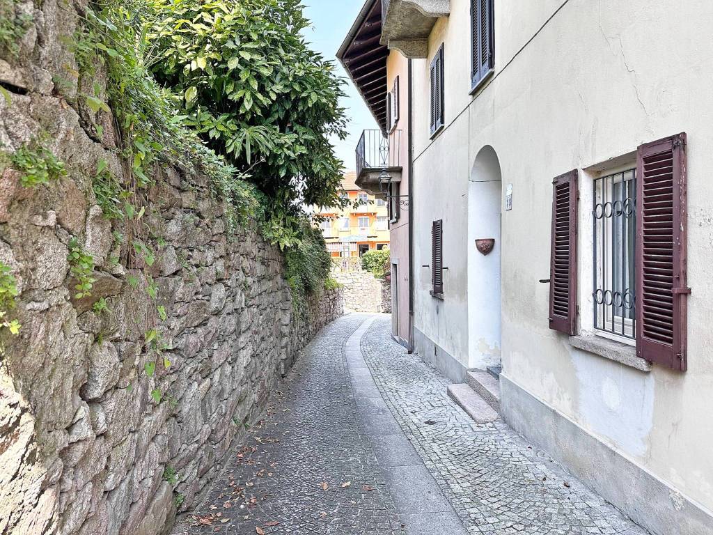 Appartamento a Baveno in Via Ronchi, 1 - Foto 2