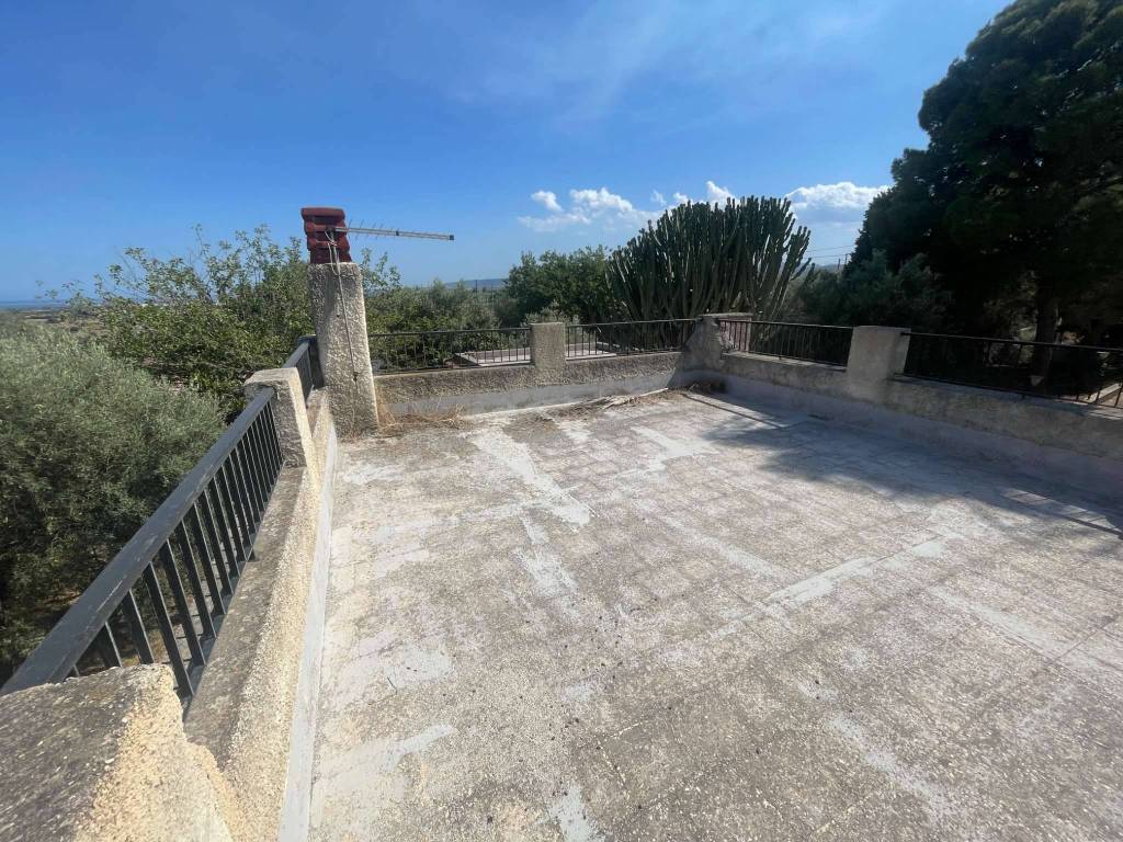 Villa a Melilli in contrada Petraro di Villasmundo snc - Foto 2