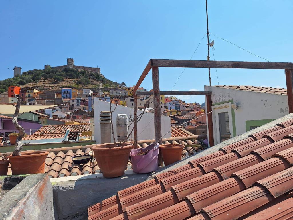Casa indipendente a Bosa in Via Corte Intro - Foto 4