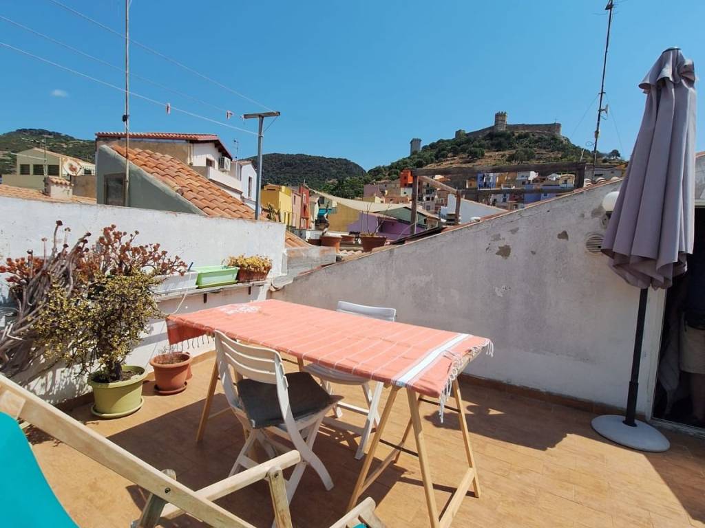 Casa indipendente a Bosa in Via Corte Intro - Foto 5