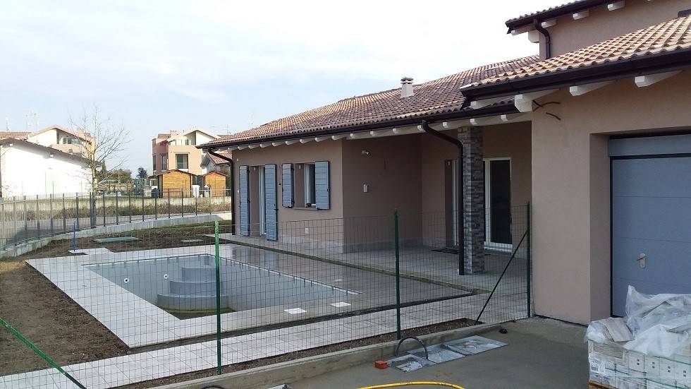 Villa a Trivolzio in Viale Giuseppe Mazzini - Foto 4