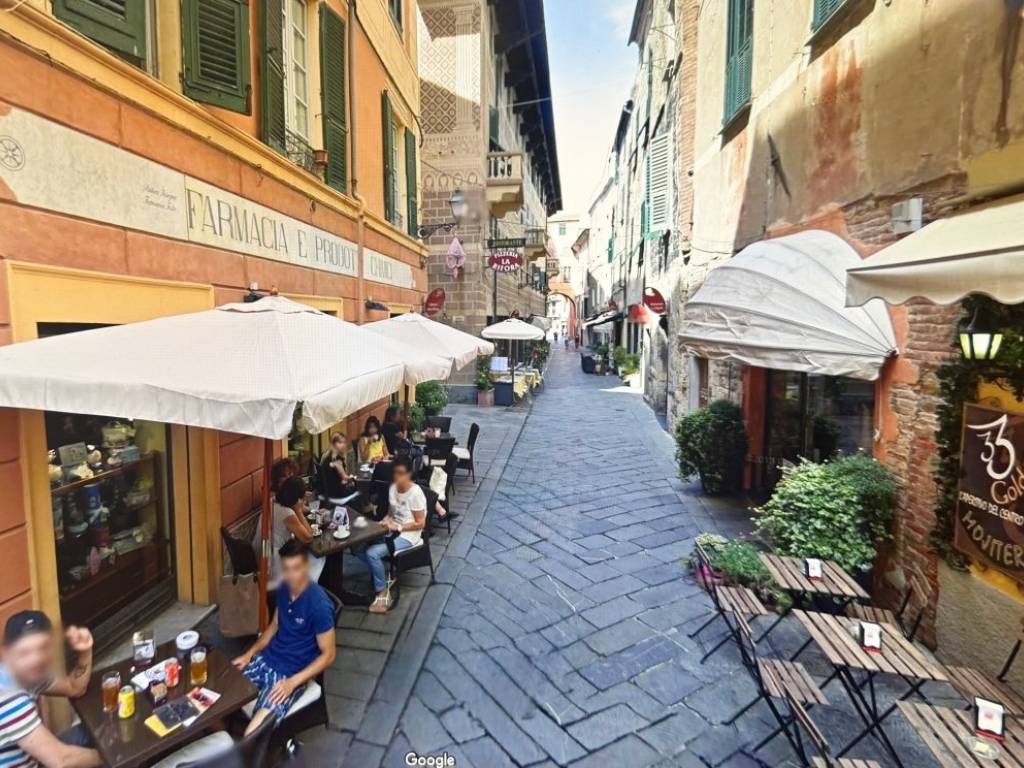 Appartamento a Albenga in Via Torlaro, 1 - Foto 2