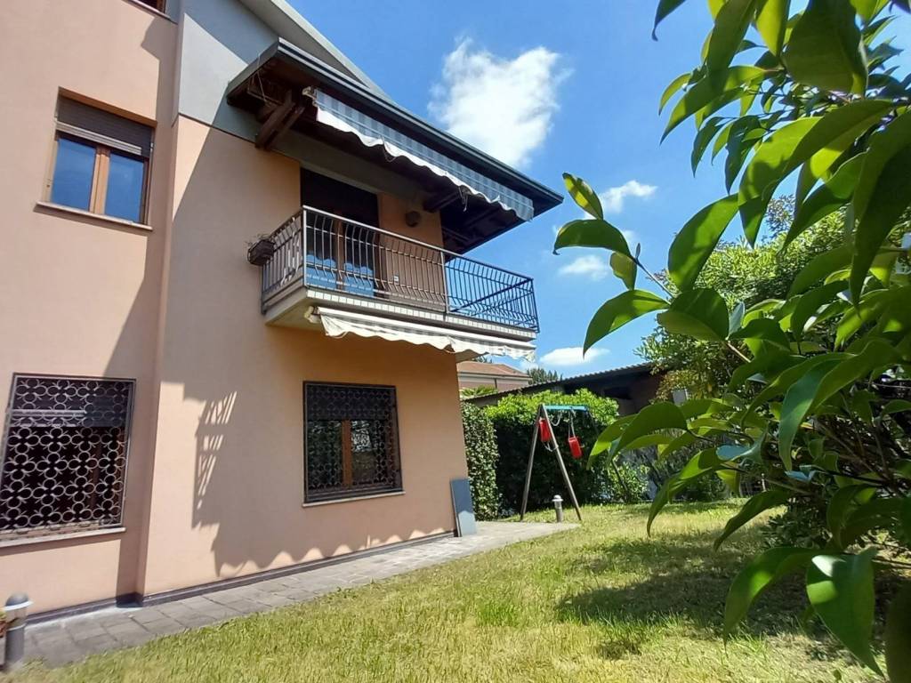 Villa a Cermenate - Foto 2