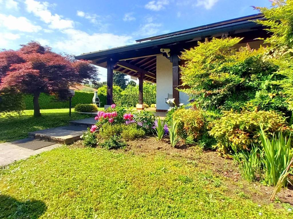 Villa a Bregnano - Foto 3