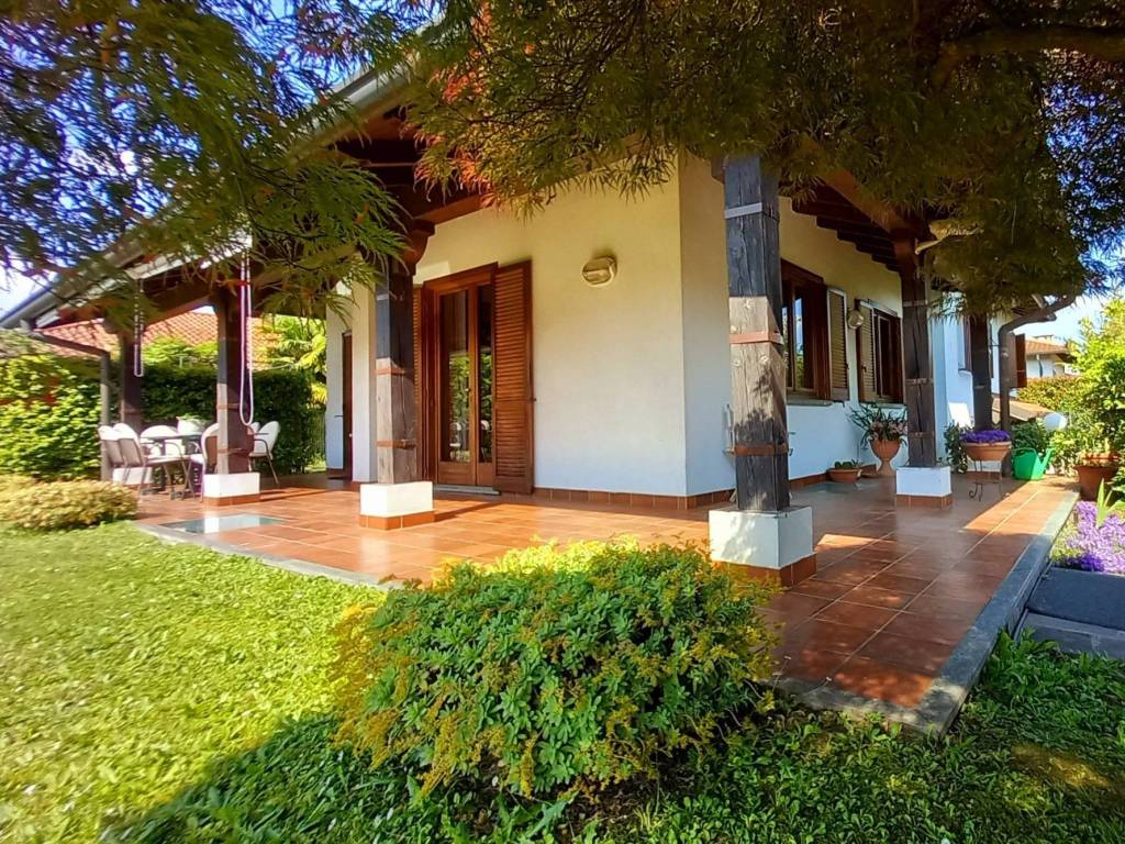 Villa a Bregnano - Foto 5