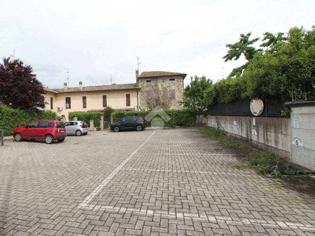 Appartamento a Traversetolo in Via mazzola, 8 - Foto 2