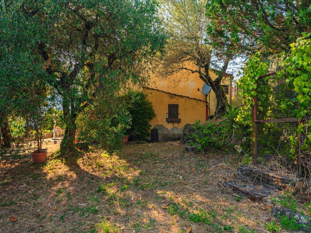 Villa a Pistoia in Via Villa di Piteccio - Foto 4