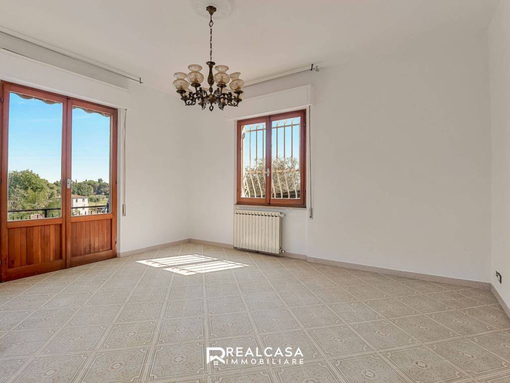 Villa a Sarzana in Via Sarzanello, 286 - Foto 3