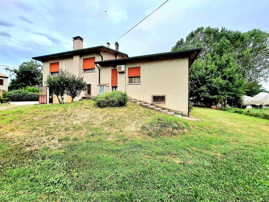 Villa a Adria in Località Ca' Garzoni, 37 - Foto 3