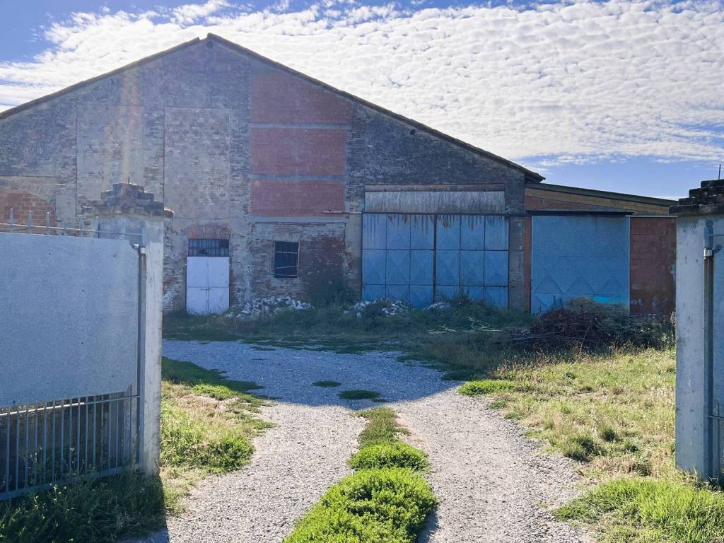 Rustico / casale a Torrile in Strada Arturo Toscanini - Foto 2
