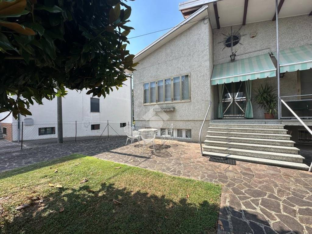 Villa a Brescello in Via Allende, 11 - Foto 2