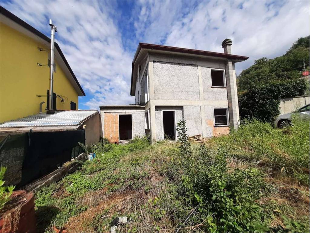 Villa a Luni in Via Isola - Foto 4