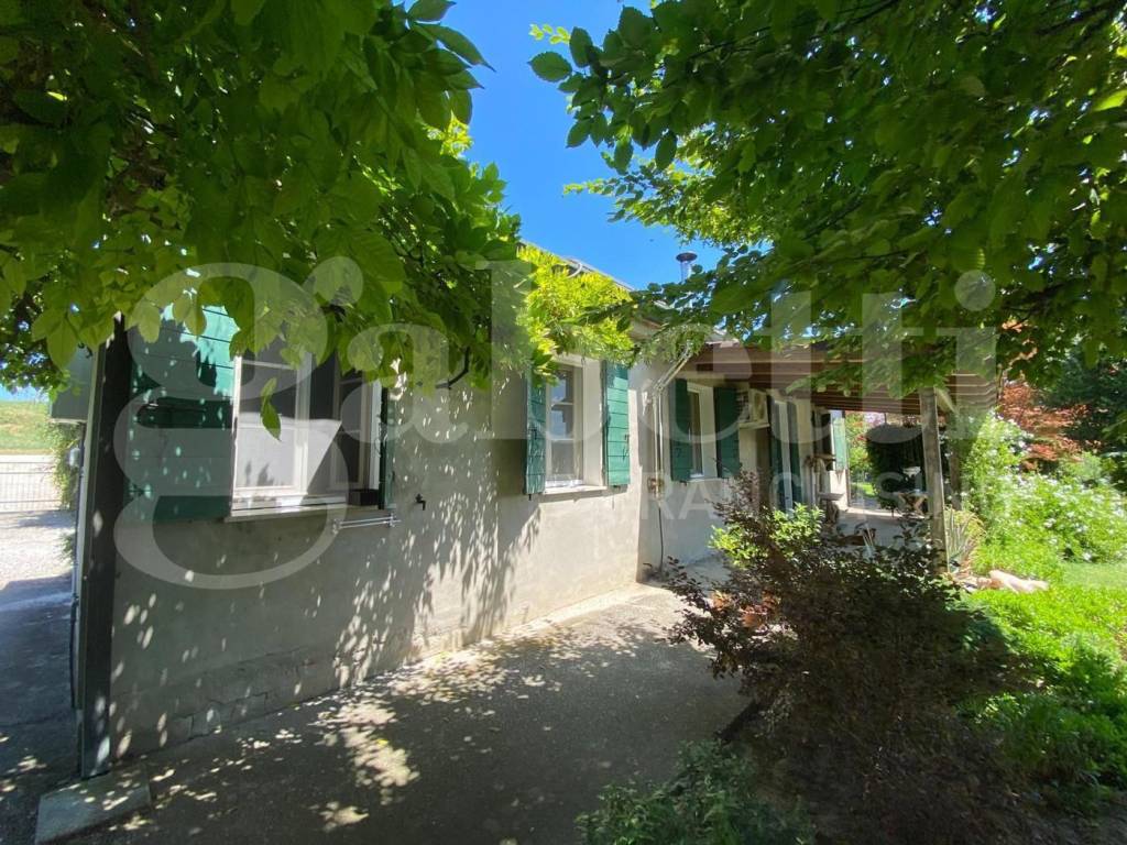 Casa indipendente a Pettorazza grimani in PETTORAZZA GRIMANI - Via Bernarda, 0 - Foto 2