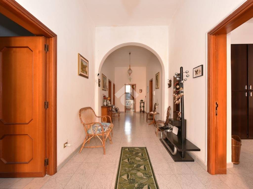 Casa indipendente a Cagliari in Via Santa Bernadette, 23 - Foto 2