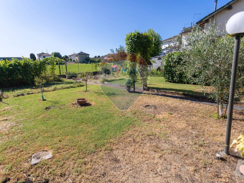 Casa indipendente a Fontevivo in Strada Bianconese, 26 - Foto 4