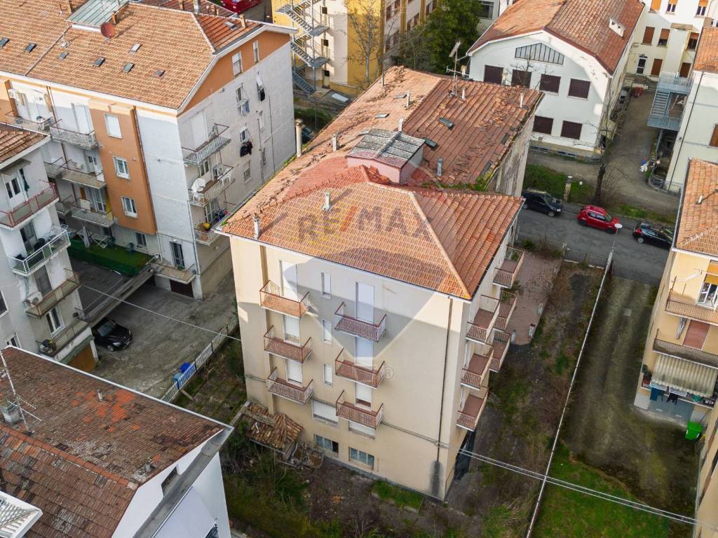 Palazzo / stabile a Salsomaggiore terme in Viale Giuseppe Verdi, 3 - Foto 3