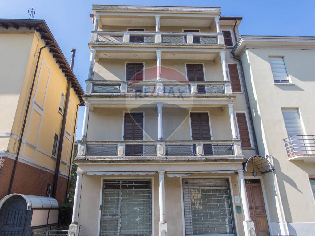 Palazzo / stabile a Salsomaggiore terme in Via G. Puccini, 12 - Foto 3