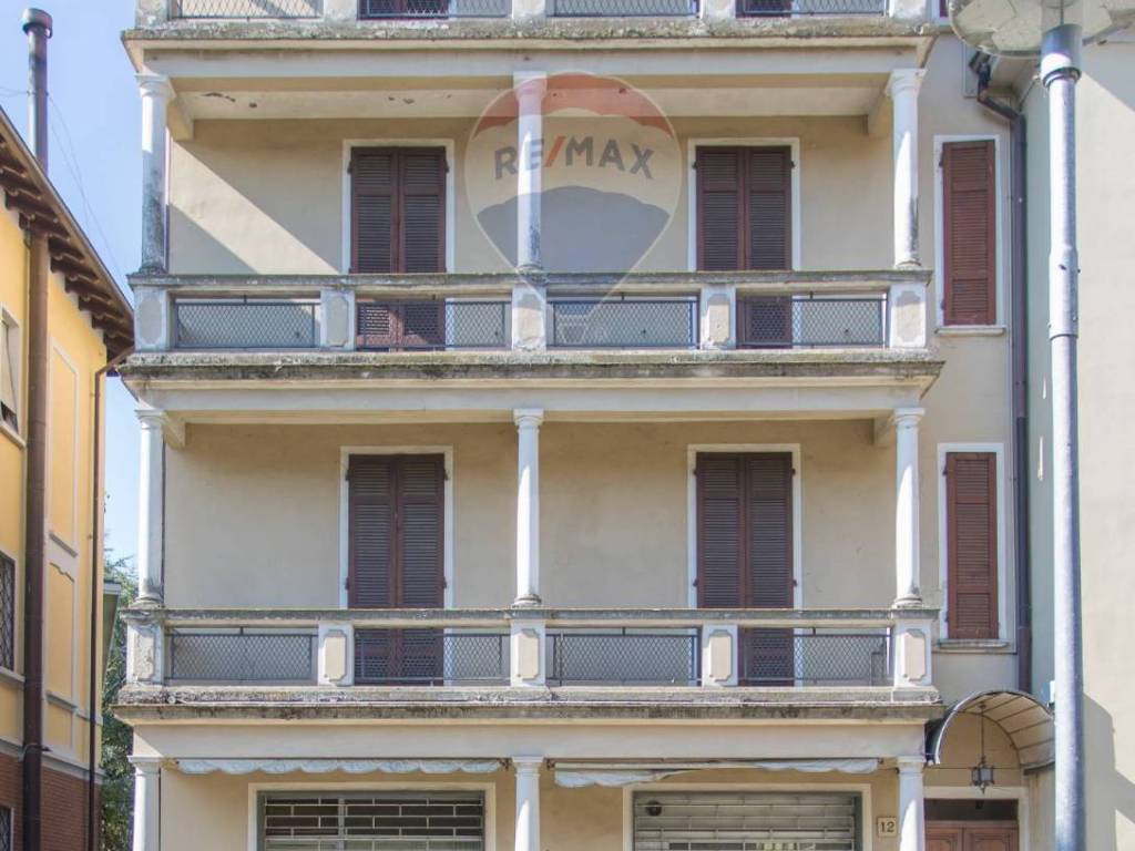Palazzo / stabile a Salsomaggiore terme in Via G. Puccini, 12 - Foto 4