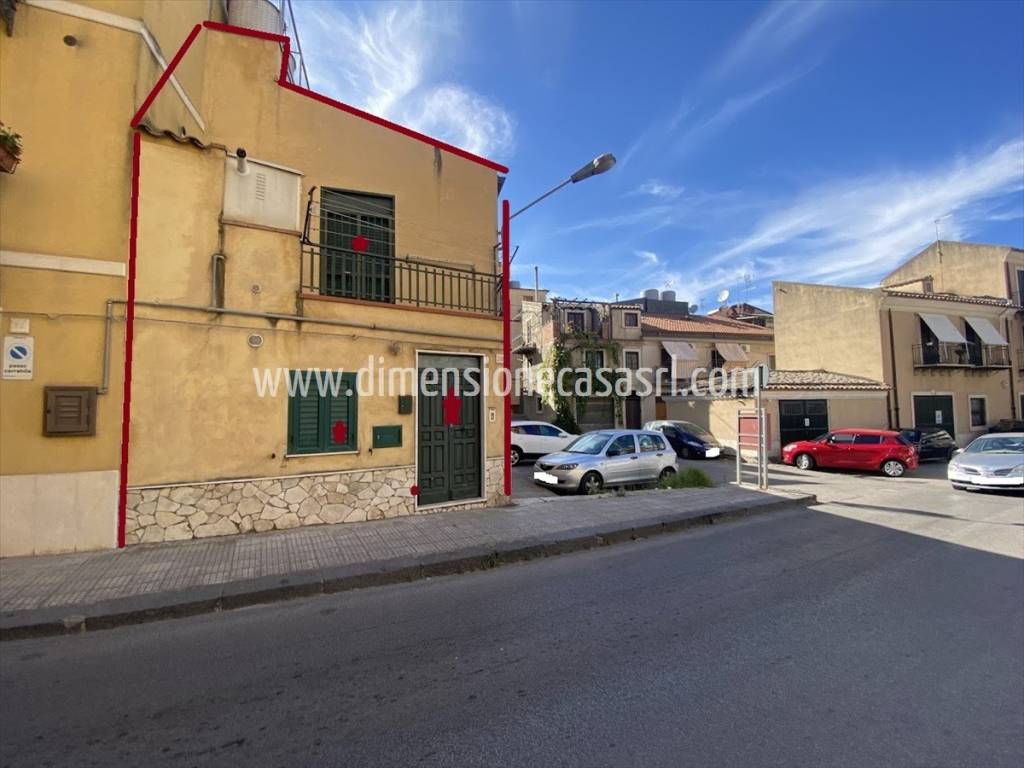 Casa indipendente a San cataldo in Via Stazione, 20 - Foto 2