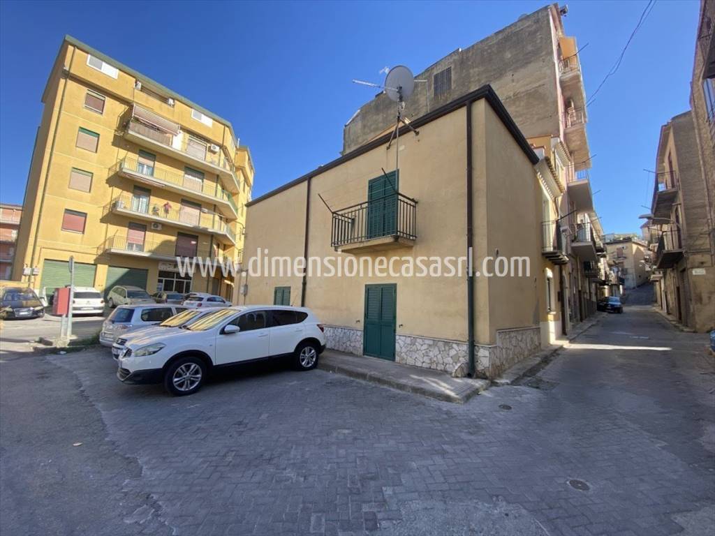 Casa indipendente a San cataldo in Via Stazione, 20 - Foto 3