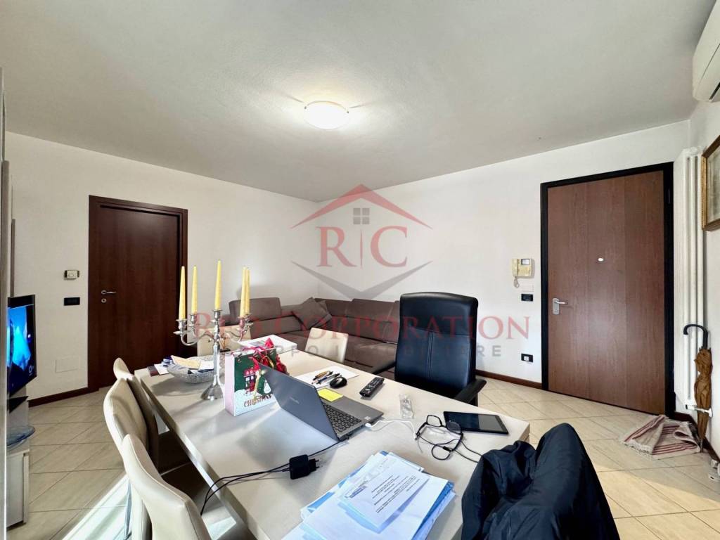 Appartamento a Reggio emilia in Via Divisione Acqui - Foto 4