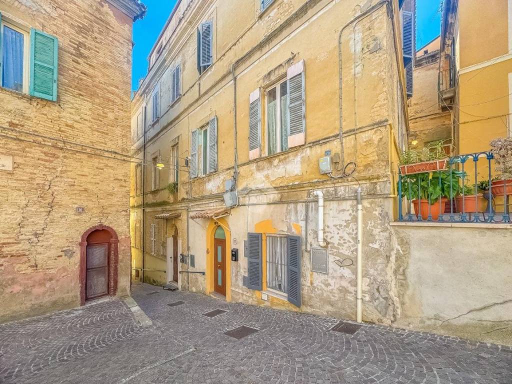 Appartamento a Chieti in Largo Cremonesi, 12 - Foto 2