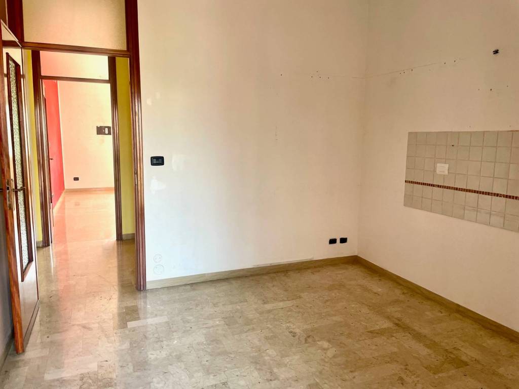 Appartamento a Asti in Via Alessandro Manzoni, 1 - Foto 3
