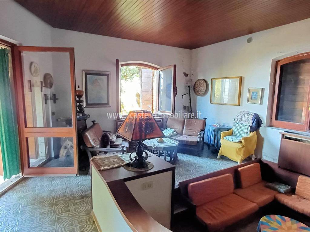 Villa a Sarteano in via Della Resistenza 2/a - Foto 4