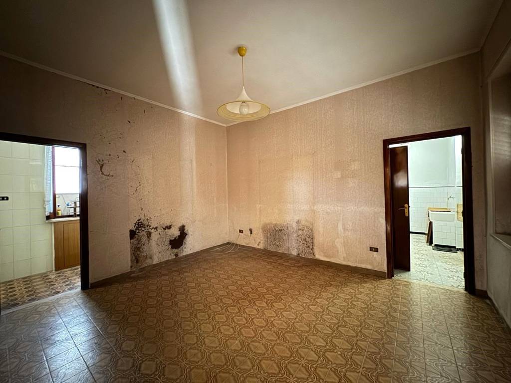 Casa indipendente a Apricena in Via Trento - Foto 4