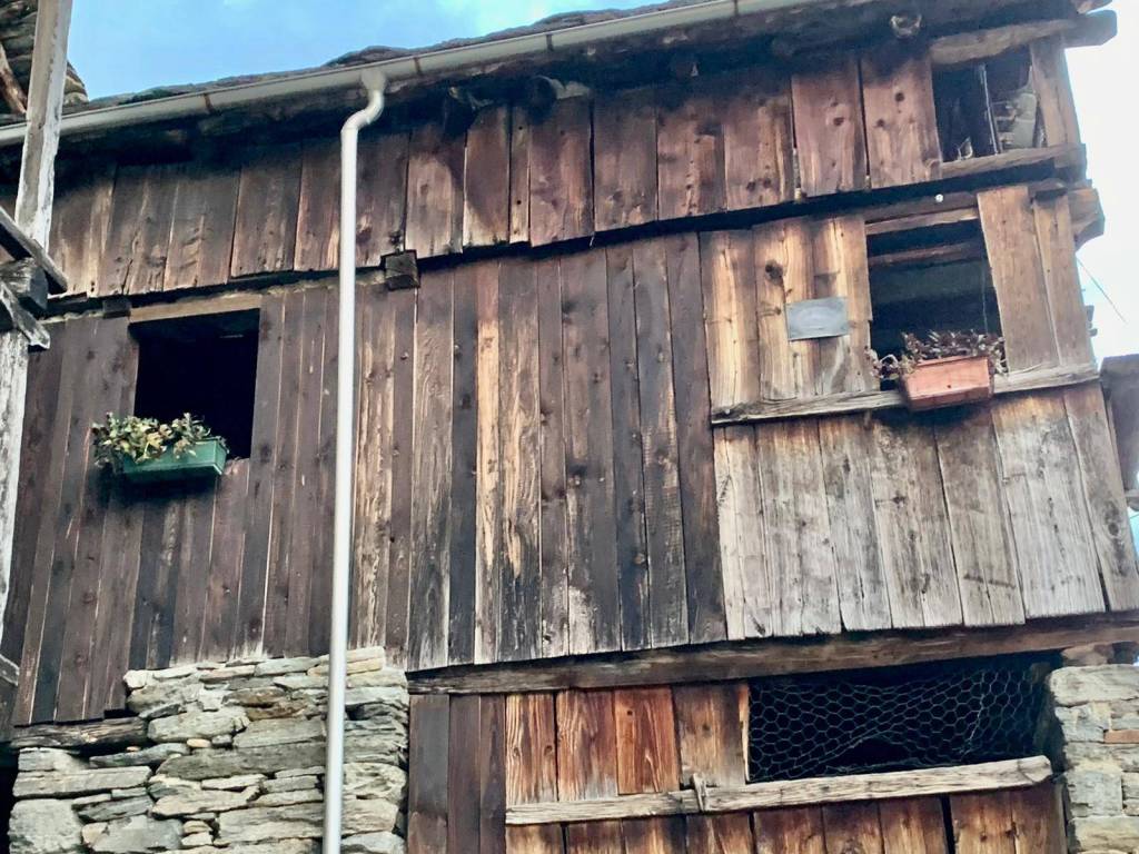 Casa indipendente a Rossa in Via Grande - Foto 2