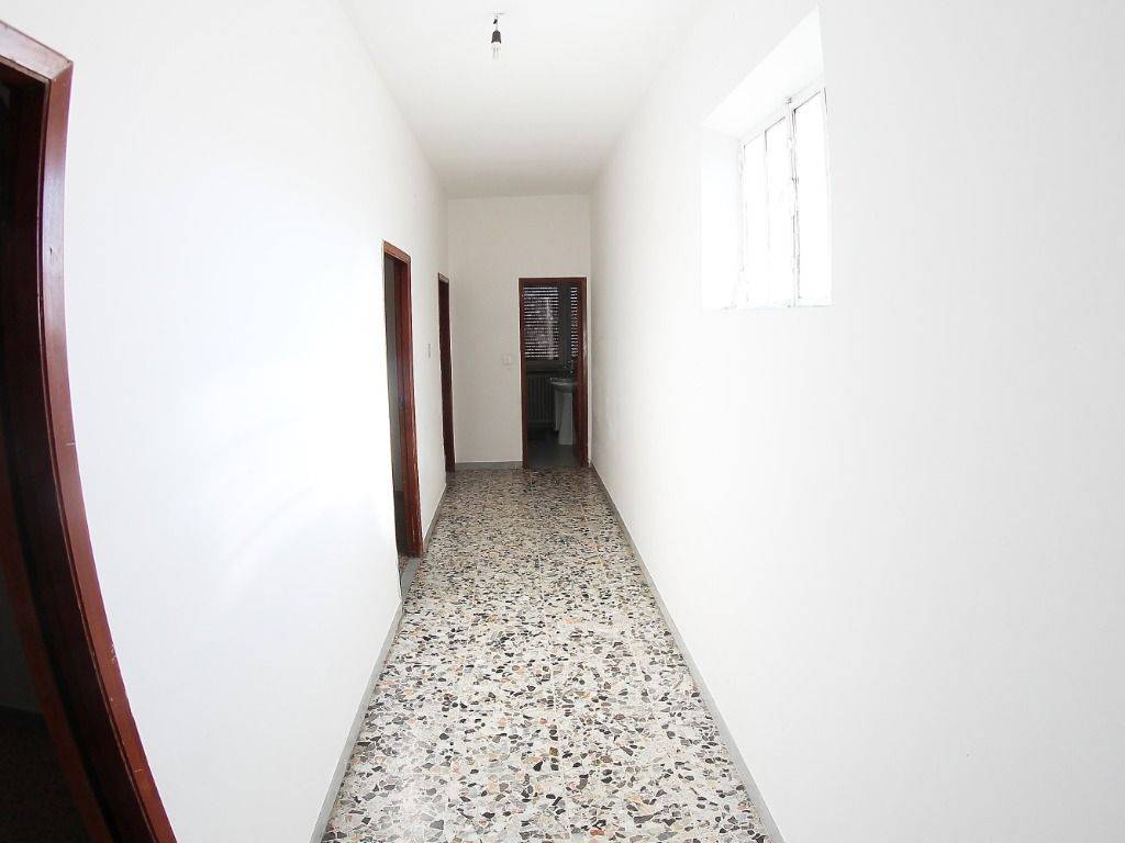 Appartamento a Fabriano in Viale Martiri della Libertà, 37 - Foto 4