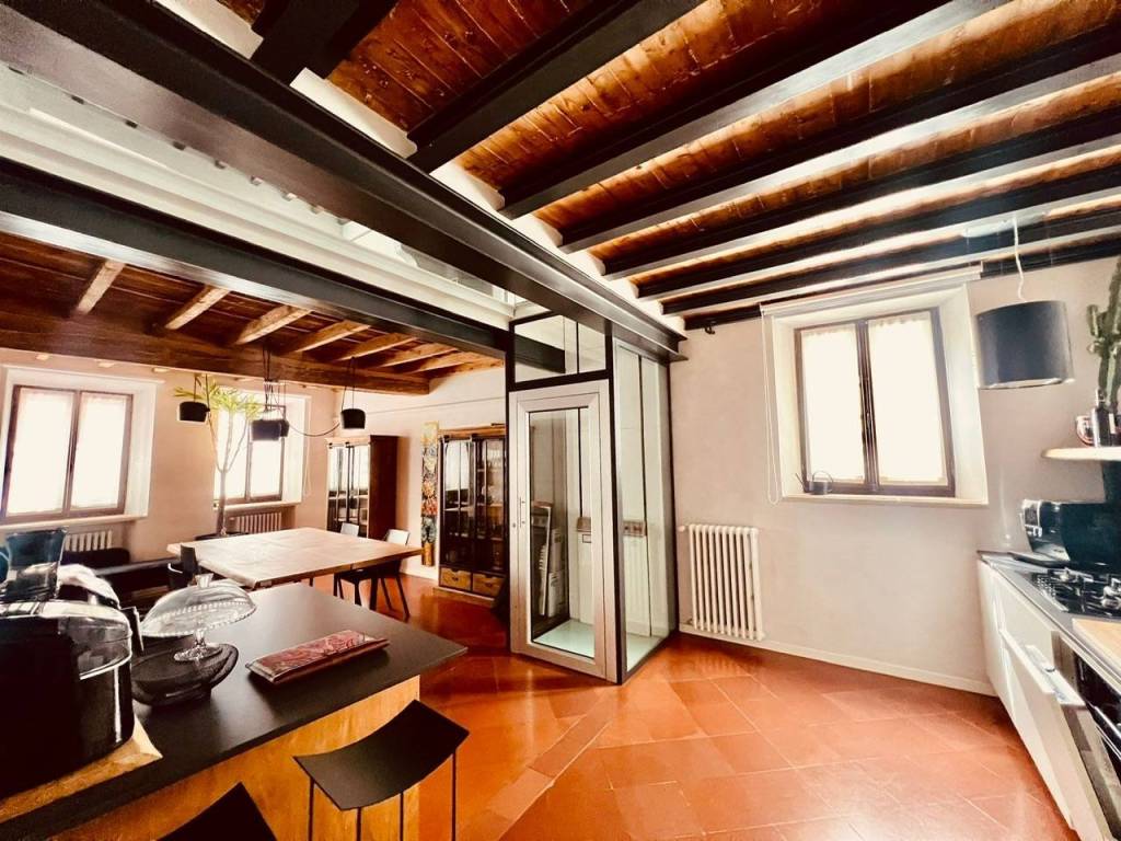 Casa indipendente a Mantova in via dottrina cristiana, 2 - Foto 2