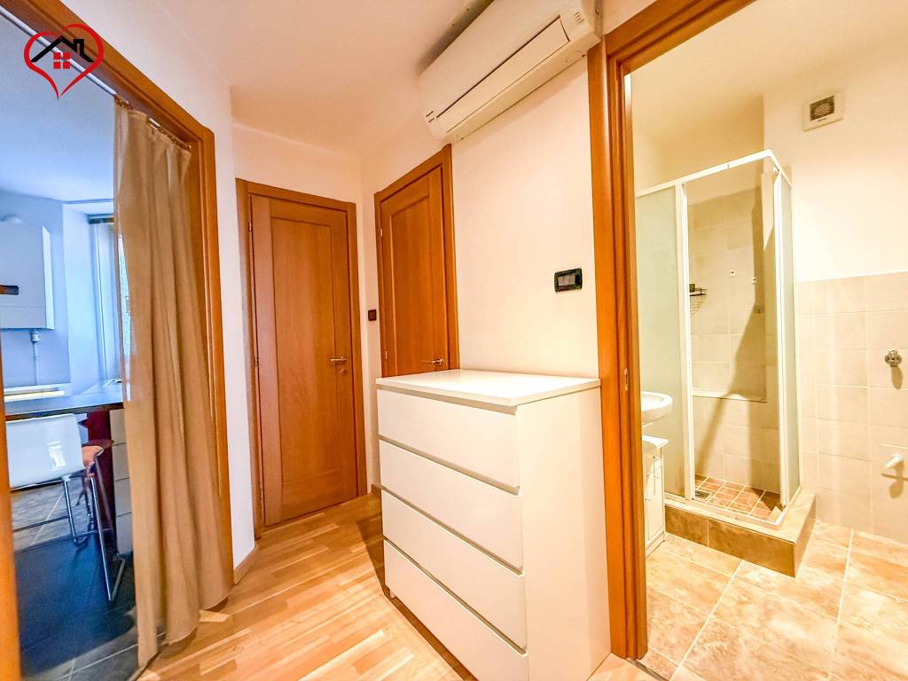 Appartamento a Trieste in Via Giulio Solitro, 4 - Foto 4