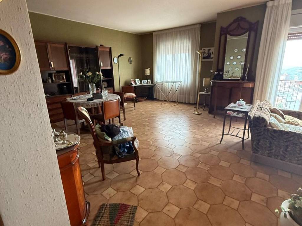 Appartamento a Caltanissetta in Via Filippo Paladini, 208 - Foto 2