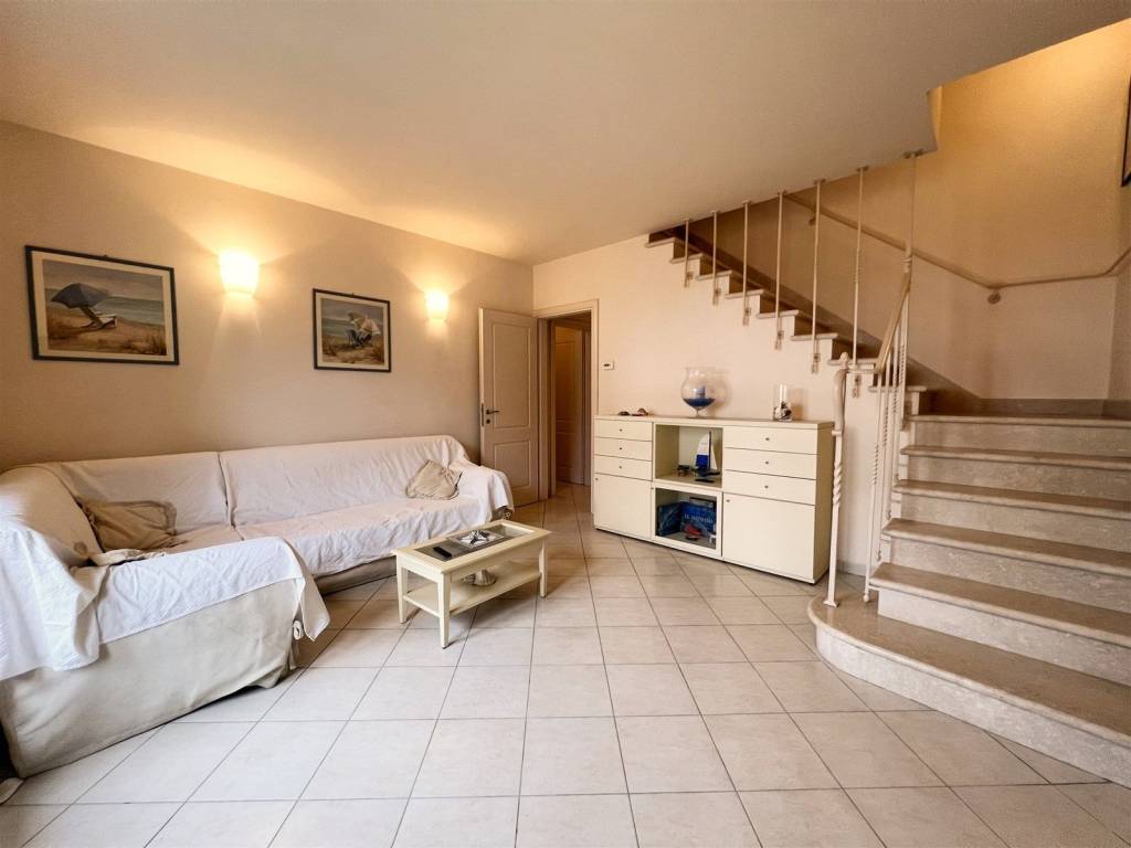 Villa a Forte dei marmi in Via Alessandro Volta - Foto 4