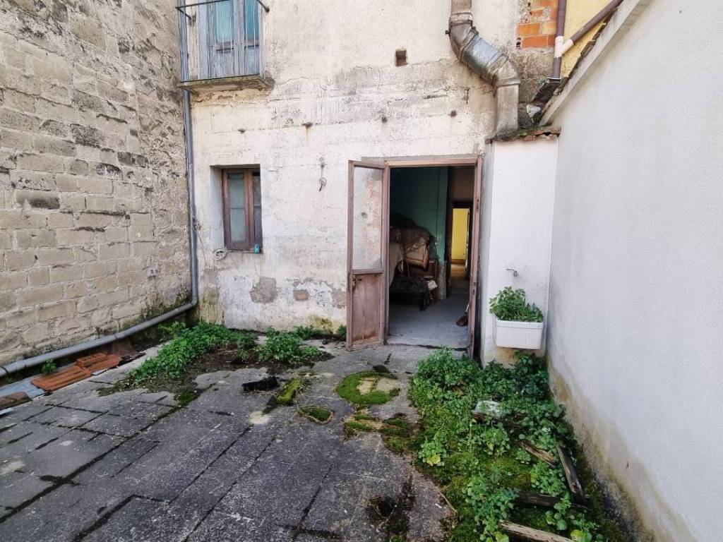 Casa indipendente a Grottaminarda in corso vittorio veneto - Foto 5