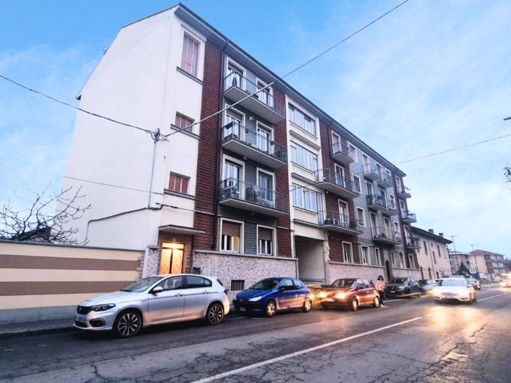 Appartamento a Asti in Corso Venezia, 36 - Foto 2