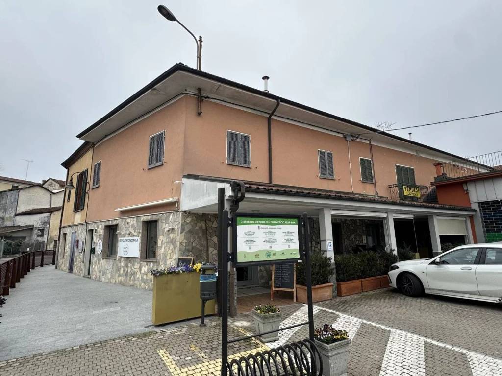 Appartamento a Sommariva perno in Piazza Roma Villa - Foto 3