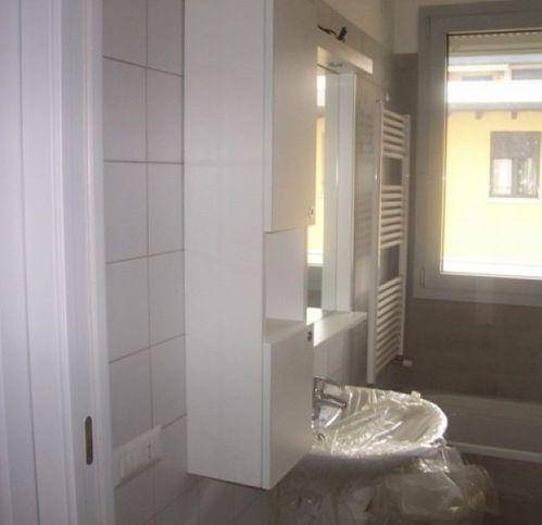 Appartamento a Cantù in Via Giulio Carcano, 4 - Foto 3
