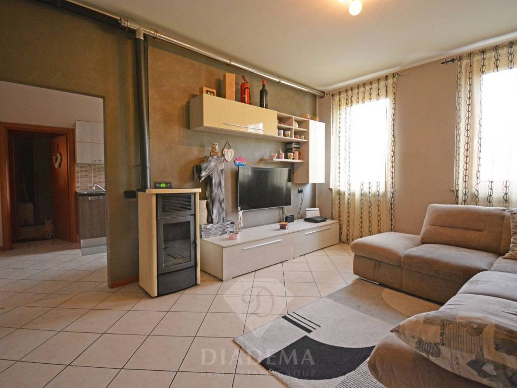 Casa indipendente a Albizzate in Via Mulini, 11 - Foto 3
