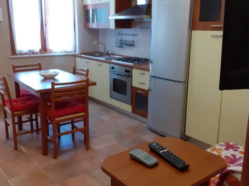 Appartamento a Frosinone in Via Fedele Calvosa - Foto 2