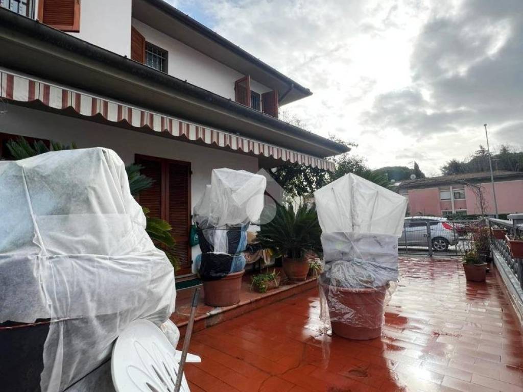 Villetta a schiera a Pistoia in Via di san biagio in cascheri - Foto 3
