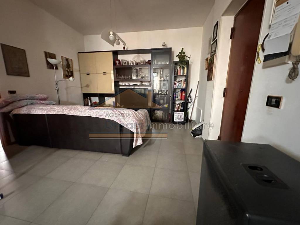 Appartamento a Casandrino in Via Armando Diaz - Foto 3