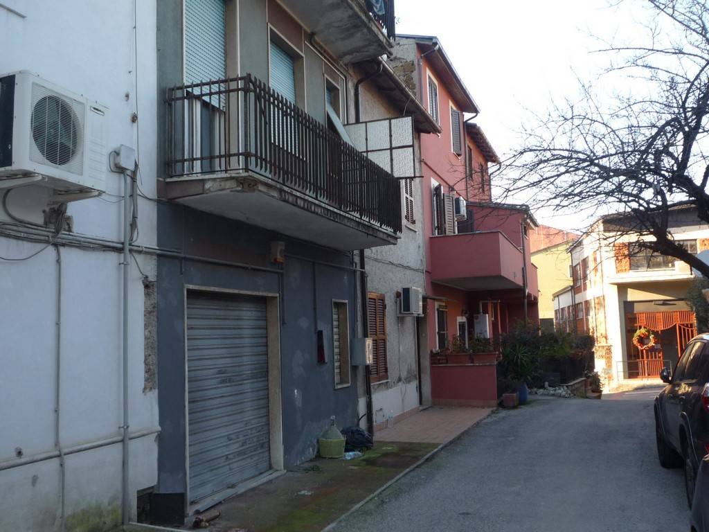Appartamento a Ceccano in Borgo Santa Lucia - Foto 5