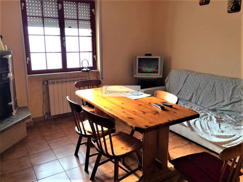 Villa a Pontecorvo in Contrada Noci Giunte - Foto 2