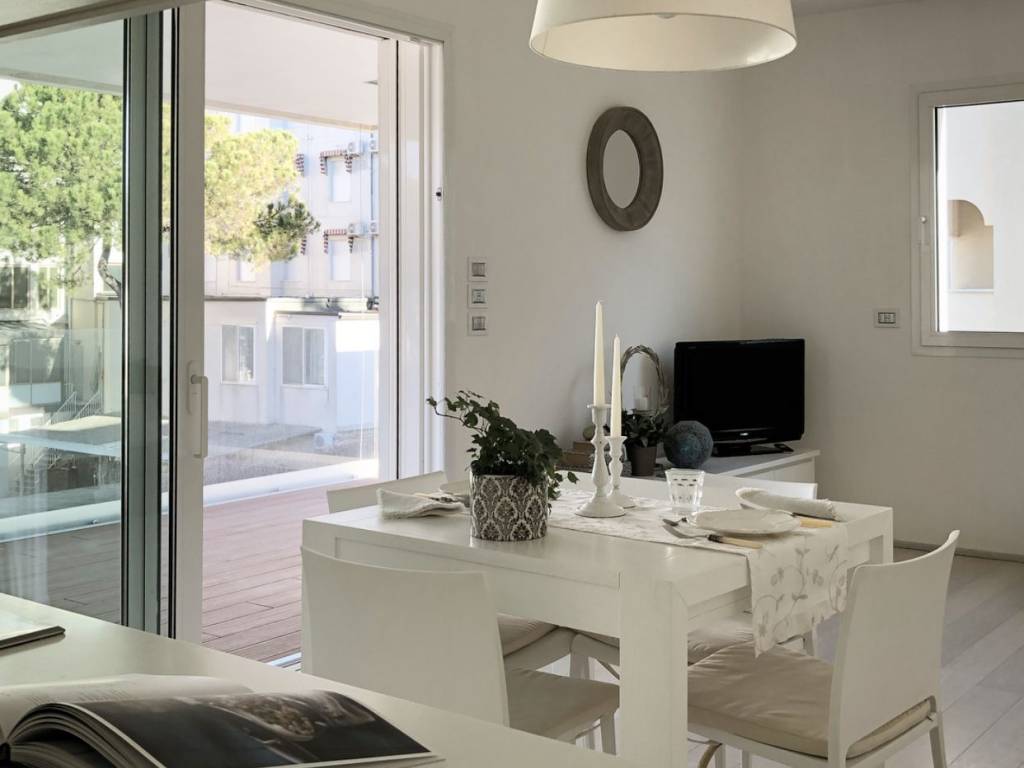 Appartamento a Cervia in Viale 2 Giugno, 109 - Foto 2