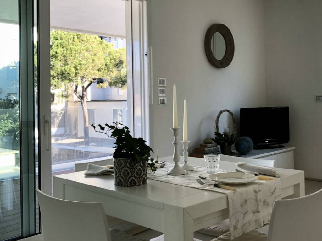 Appartamento a Cervia in Viale 2 Giugno, 109 - Foto 4