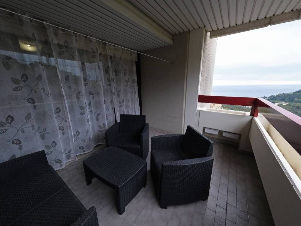 Appartamento a Genova in Via Emilio Salgari - Foto 3