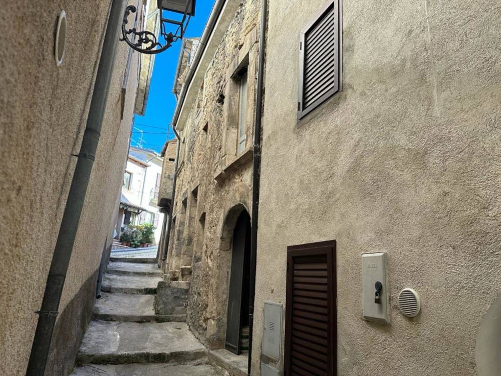 Casa indipendente a Caramanico terme in Vico del Giglio - Foto 3