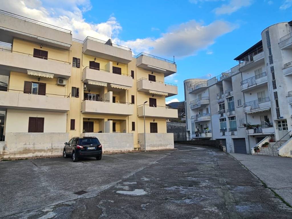 Appartamento a Tortora in Via Pasquale Cavaliere, 42 - Foto 4